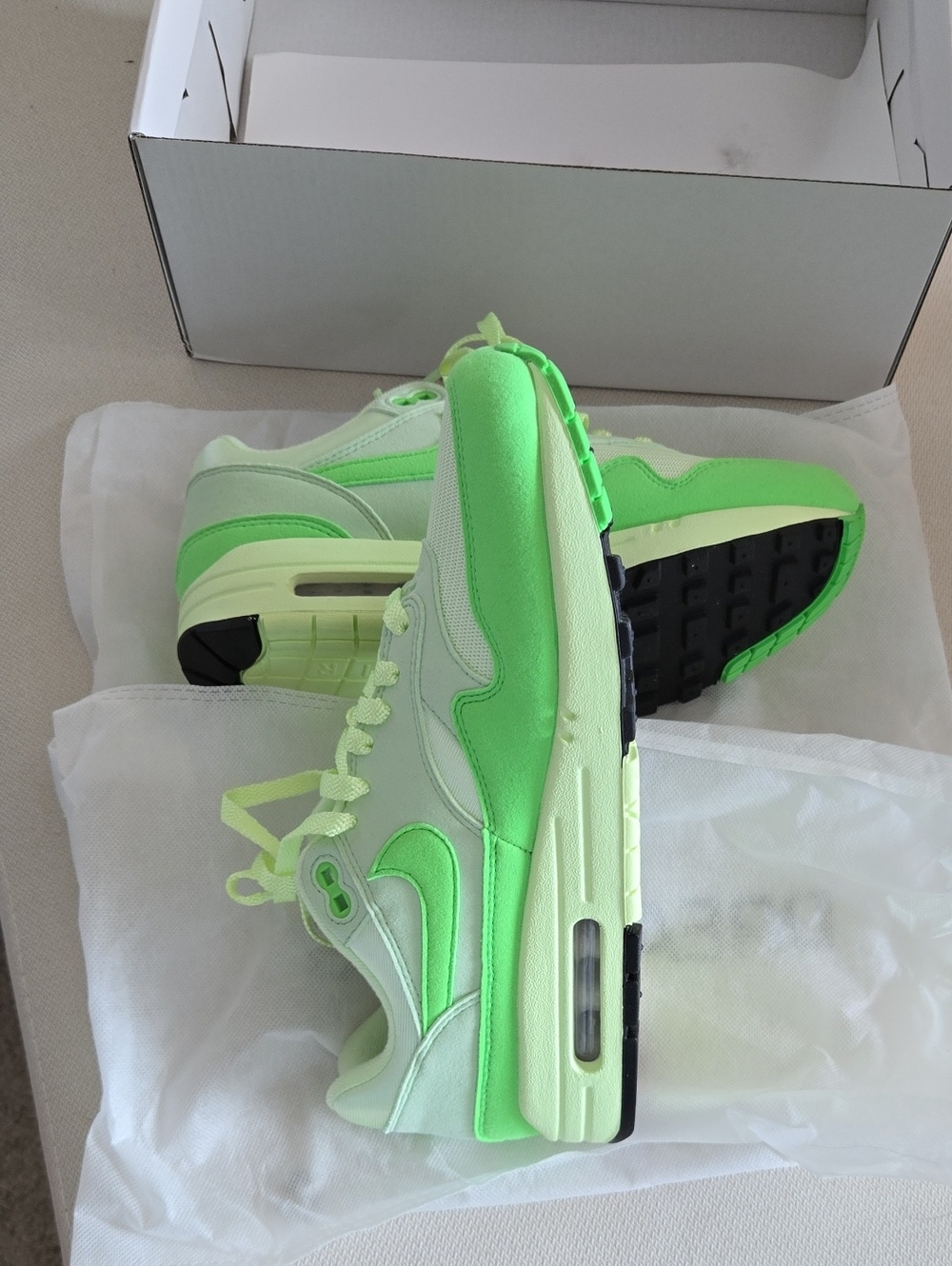 Nike Air Max 1 Volt Green Women's Size 8.5 New Air Max 1 HJ7329-376